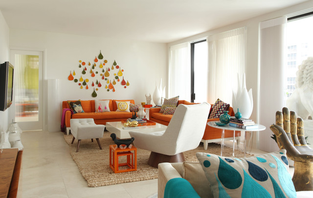 Take Rooms On A Coastal Trip With Orange And Blue